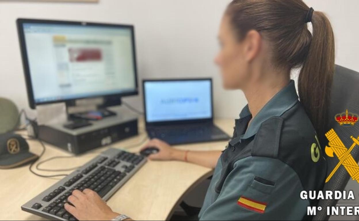 Sucesos en Almería | Detenido por pegar a su pareja tras cometer un robo en El Ejido