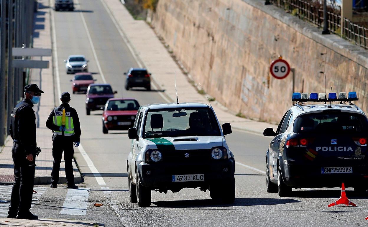 Coronavirus en Almería | El Ejido endurece las inspecciones policiales ante la cuarta ola de covid