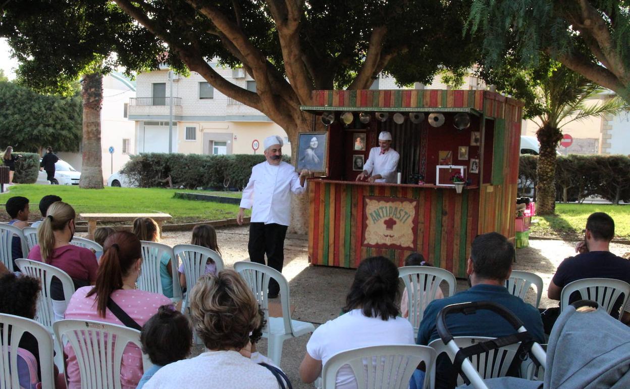 El teatro recorre los núcleos de El Ejido con espectáculos familiares y gratuitos