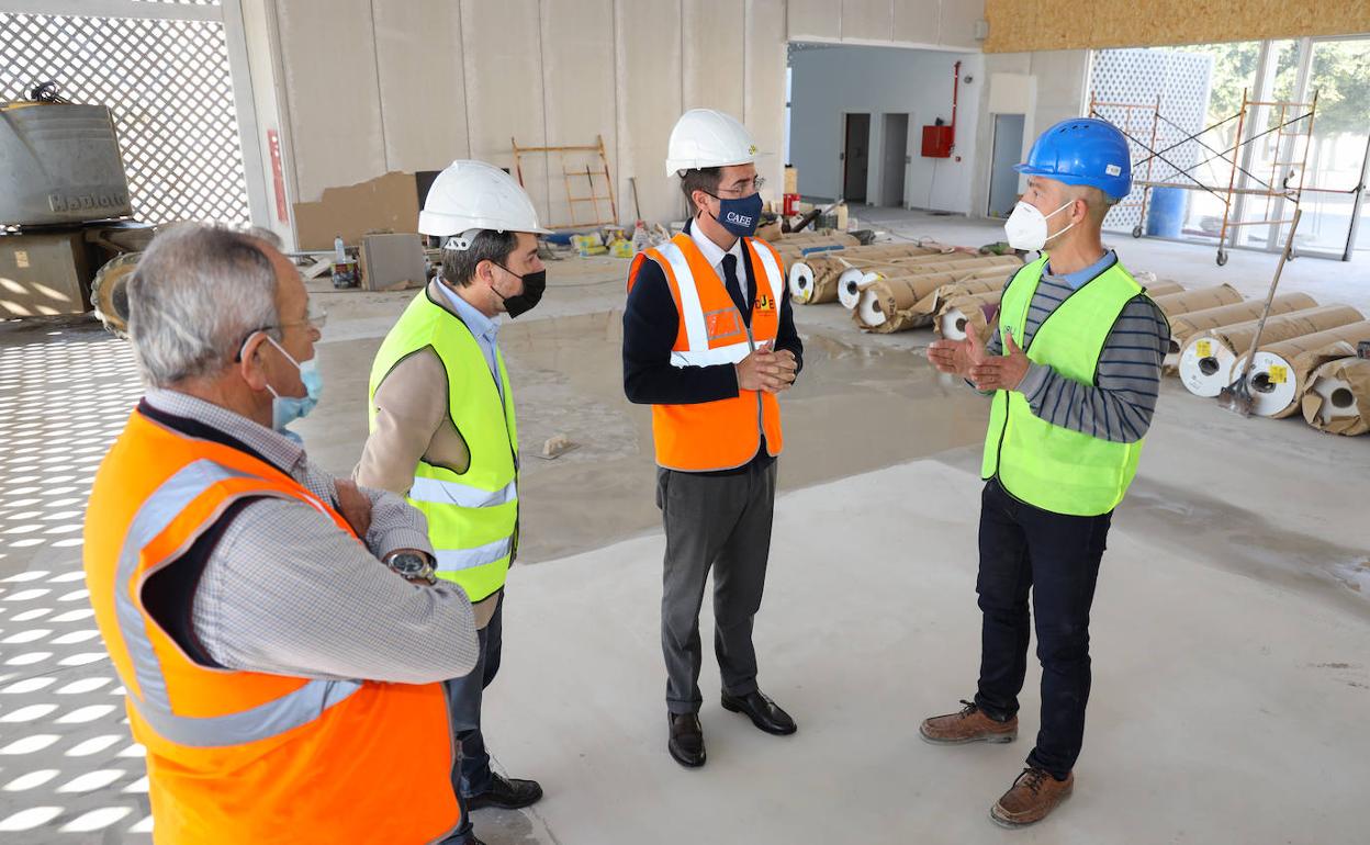 Las obras del nuevo Centro de Usos Múltipes de Matagorda entran en su recta final