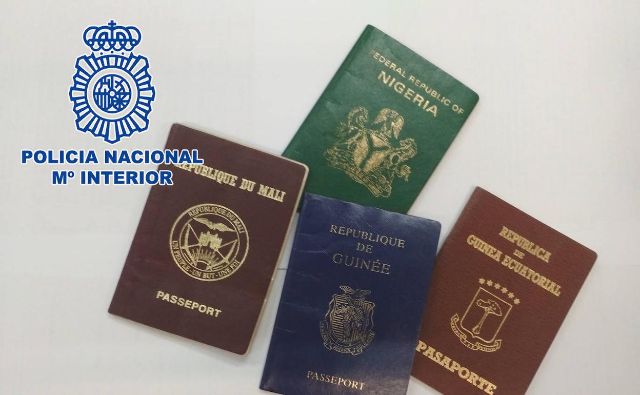 Un detenido en El Ejido por estafar con ofertas de empleo a inmigrantes para el permiso de residencia