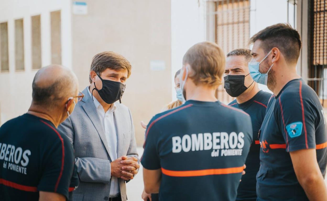 Luz verde a las obras de remodelación del parque de bomberos de El Ejido