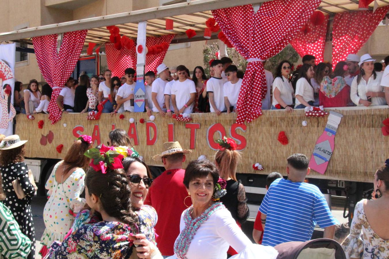 Fotos: Mile de personas acompañan a San Marcos por las calles de El Ejido