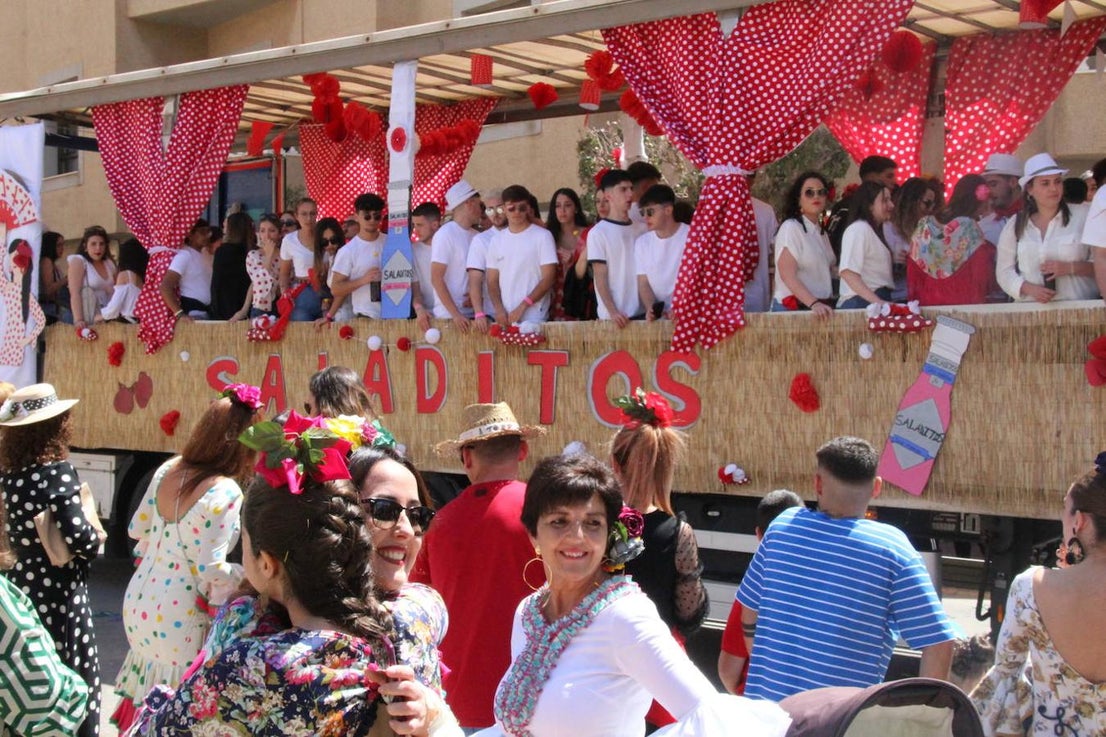 Fotos: Mile de personas acompañan a San Marcos por las calles de El Ejido