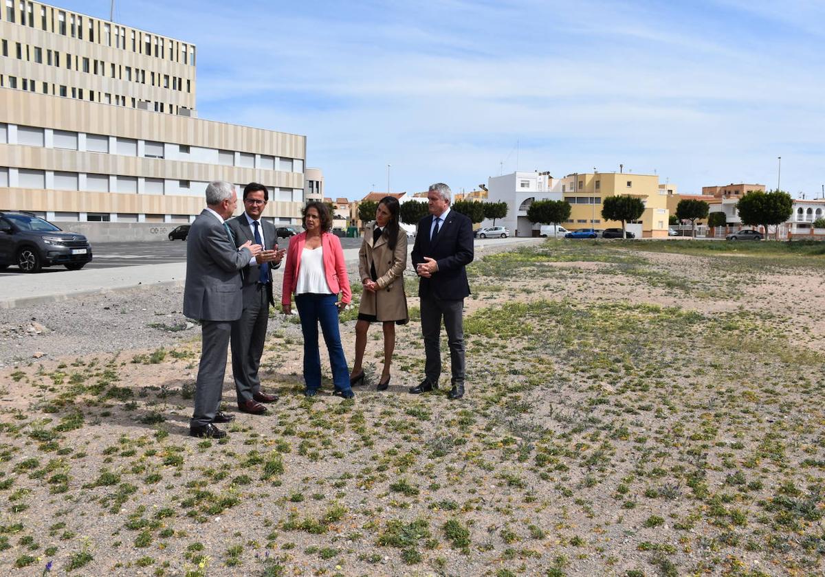 Nueve empresas se presentan para desarrollar el proyecto del futuro centro de salud de Ejido Nordeste