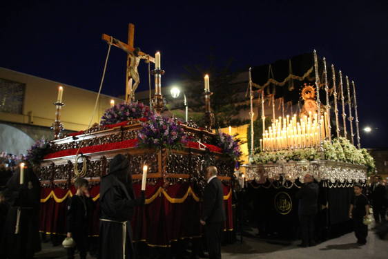 Santa María del Águila vive con fervor su Viernes Santo