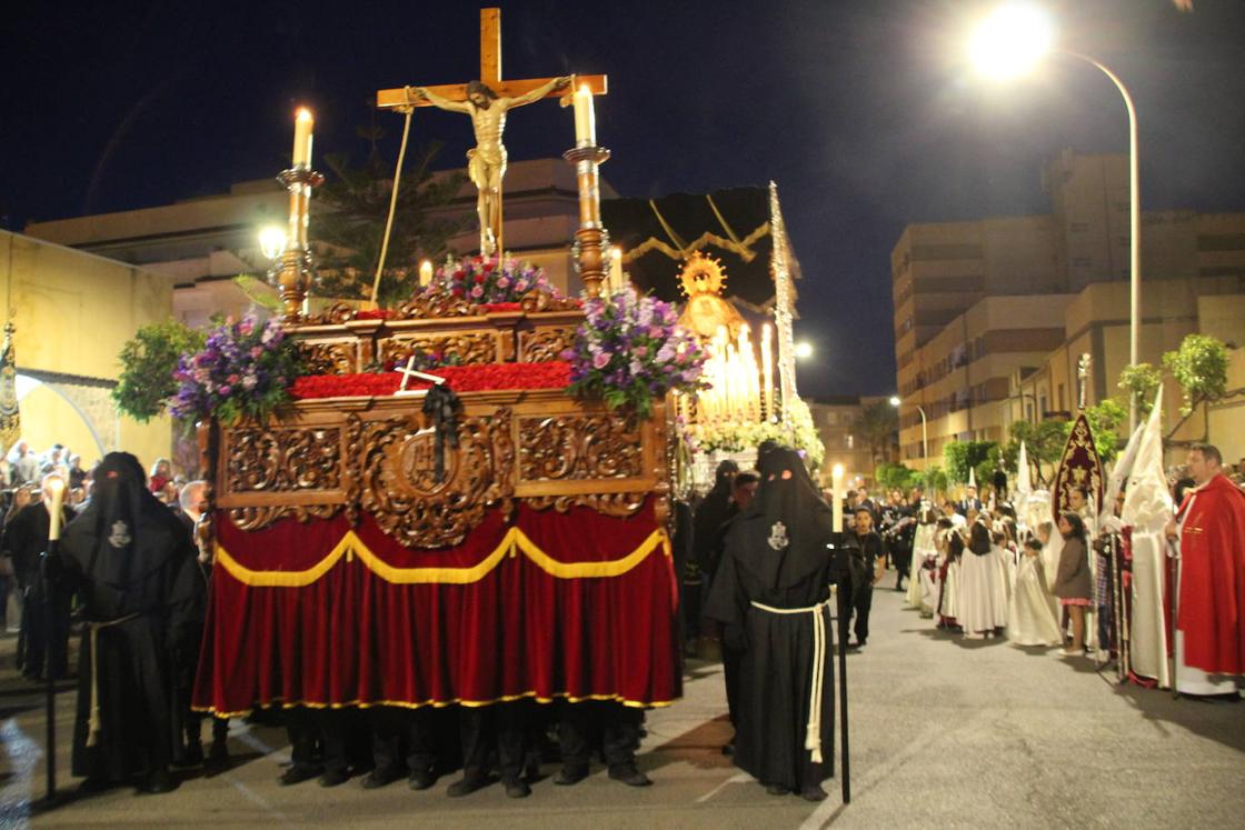 Santa María del Águila vive con fervor su Viernes Santo