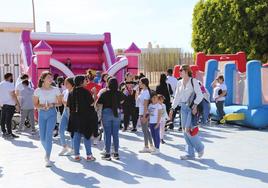 El Ejido celebra el Día Internacional del Pueblo Gitano con una tarde de juegos