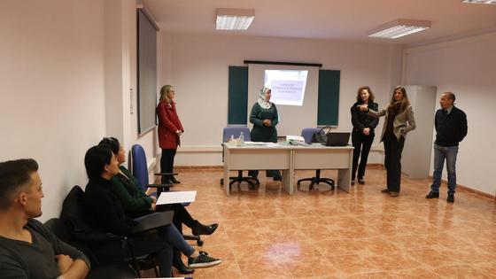 Ayuntamiento y Distrito Sanitario imparten charlas sobre el uso responsable del sistema sanitario