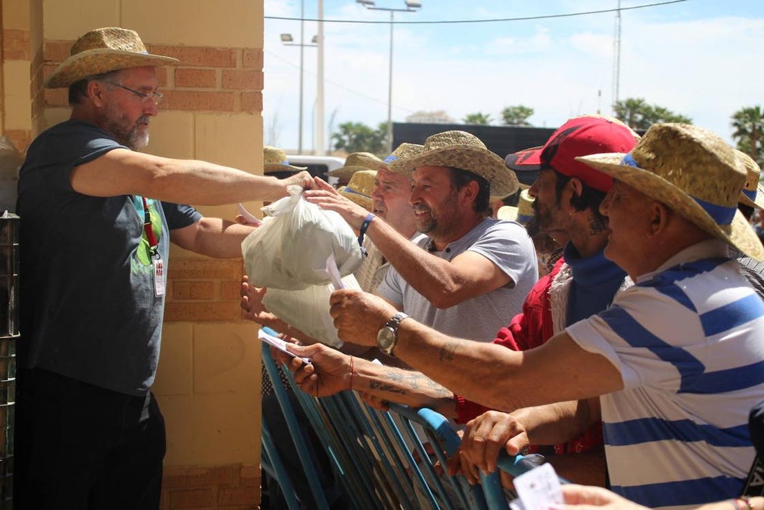 6.000 raciones de habas con tocino y fritá por San Marcos