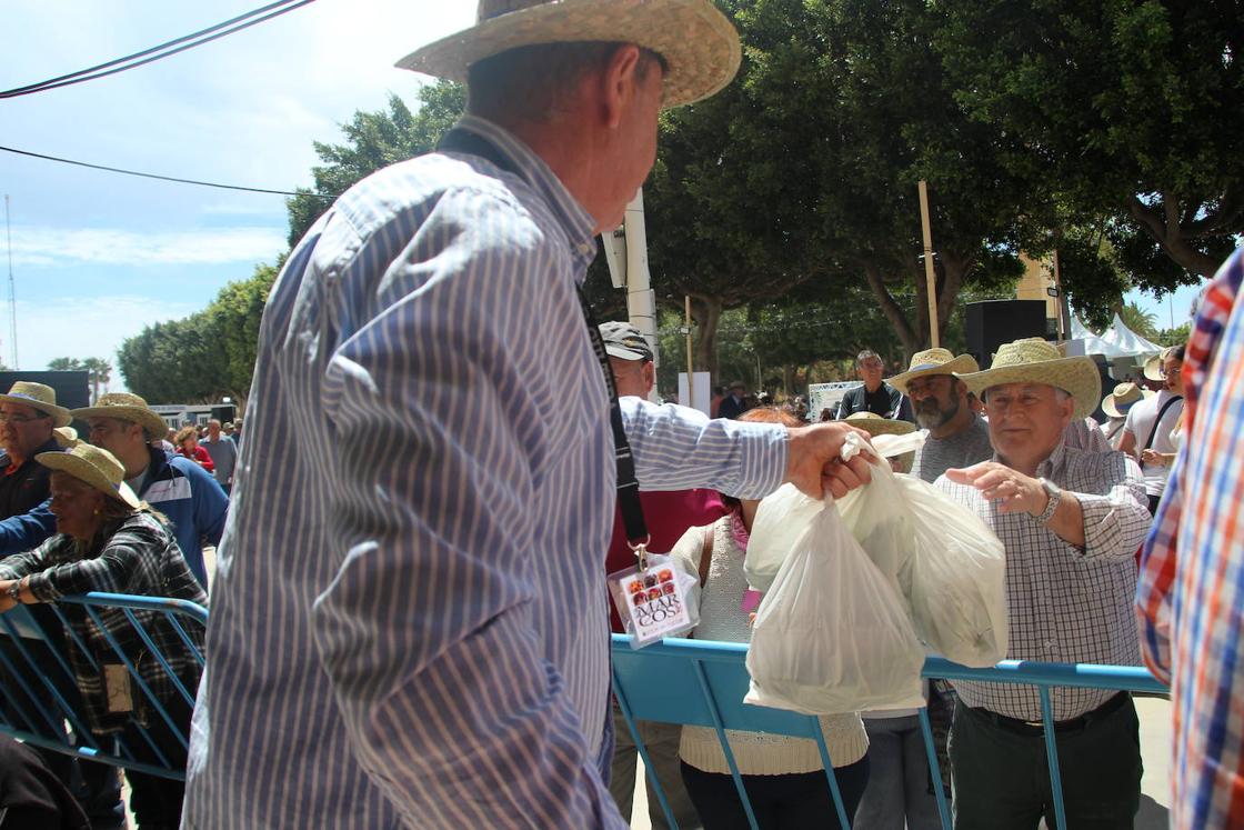 6.000 raciones de habas con tocino y fritá por San Marcos