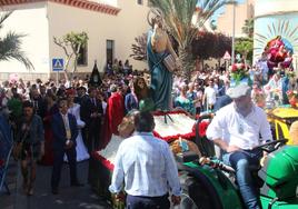 Las calles se llenan al paso de San Marcos