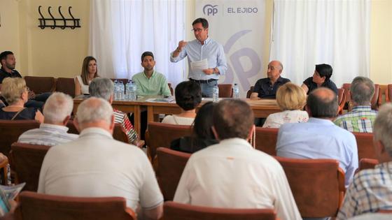 El PP promete en Las Norias la creación de nuevos espacios deportivos