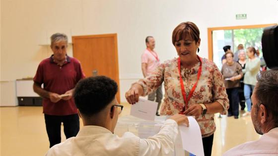 Maribel Carrión destaca que en estas elecciones el municipio se juega mucho