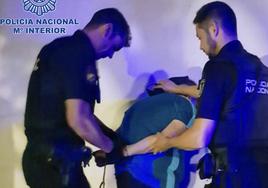 La Policía Nacional detiene en El Ejido a un preso fugado de la prisión de Barcelona
