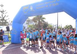 Cientos de personas participan en la Carrera Solidaria Francisco Navarrete