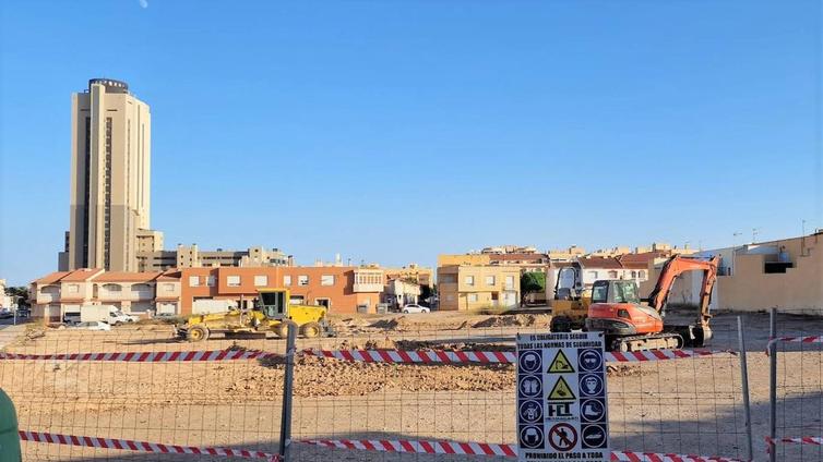 Arranca la construcción del nuevo parque infantil y deportivo de Ejido Nordeste