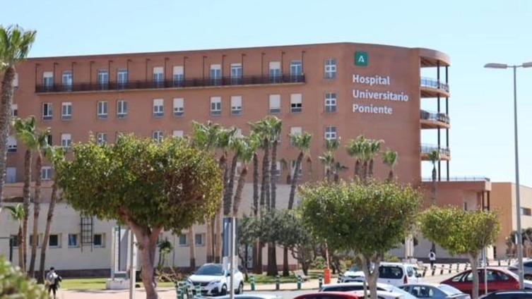 El Hospital de Poniente atiende más de un millar de partos en el primer semestre