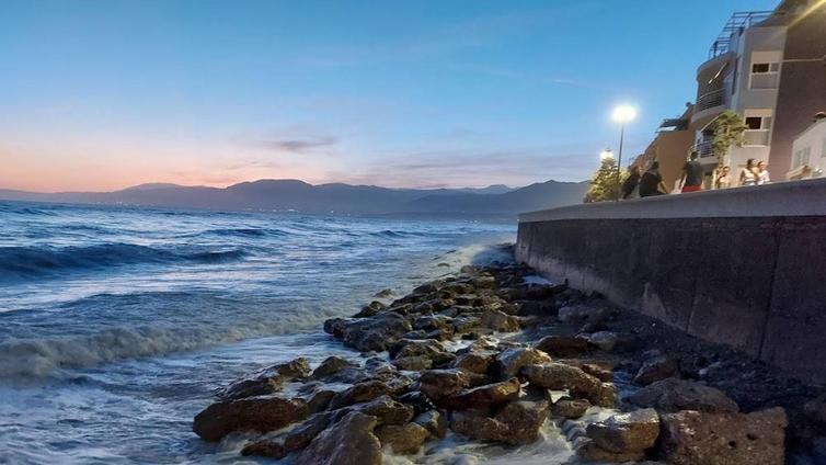 El proyecto de recuperación de la playa de Balerma se retrasará cuatro meses