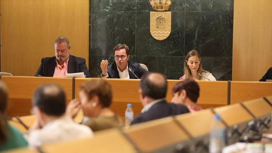 El Pleno aprueba la subida del IBI, tasas municipales y del recibo de la basura
