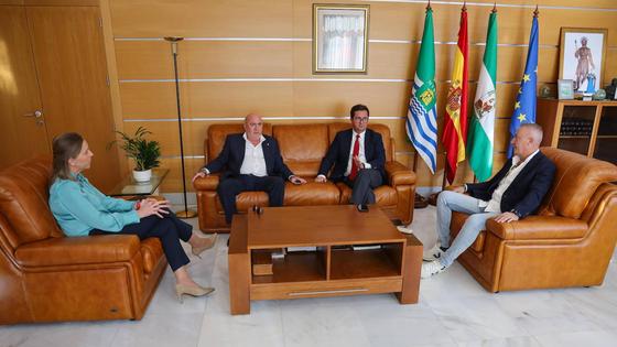 Manuel Rodríguez es elegido nuevo presidente del Club Náutico de Almerimar