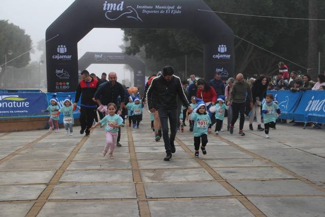 Fotos: El Ejido despide 2022 a la carrera y entra en 2023 haciendo deporte