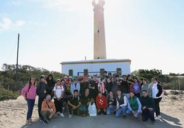 Los estudiantes conocen Punta Entinas en el Día de los Humedales