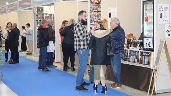 Más de medio centenar de comercios se abren a los ejidenses