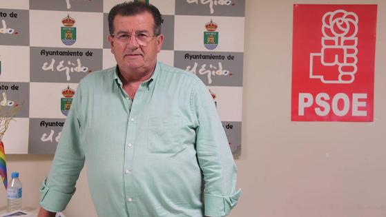 «Estamos ante un acto de transfuguismo puro y duro con el que quien pierde es el PSOE»