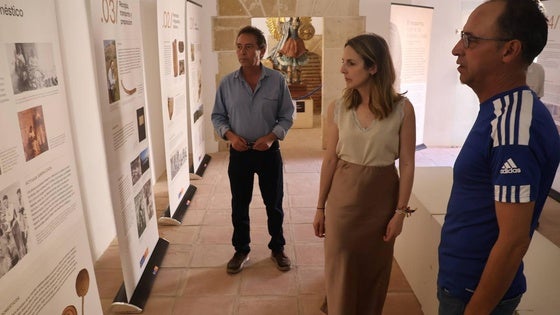 El Ejido rinde homenaje a la historia y cultura del esparto con una exposición en el Castillo