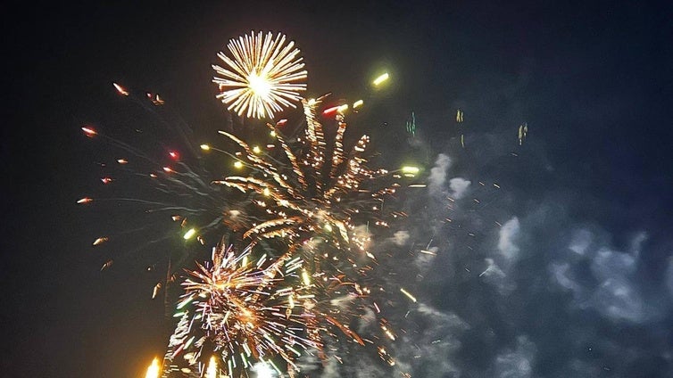 San Bartolomé, Tamarit y Pibierzo iluminan las noches de San Isidro