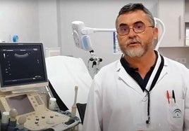 El director médico del Hospital de Poniente presenta su dimisión por motivos personales