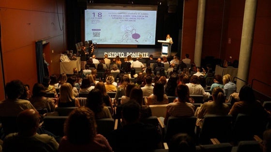 El Ejido acoge una jornada sobre violencia de género y su impacto en la infancia