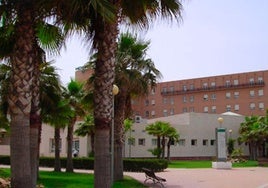Hospital de Poniente, donde fueron trasladados los heridos.
