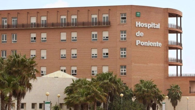 El SAS trata de apagar el 'fuego' en Hospital de Poniente con una reunión con los médicos