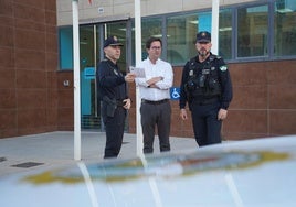 16 agentes de Policía Local de El Ejido se trasladan a Valencia para ayudar en las zonas afectadas por la DANA