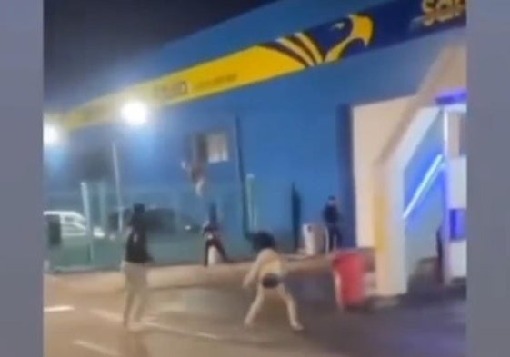 Una pelea entre menores de El Ejido se vuelve viral