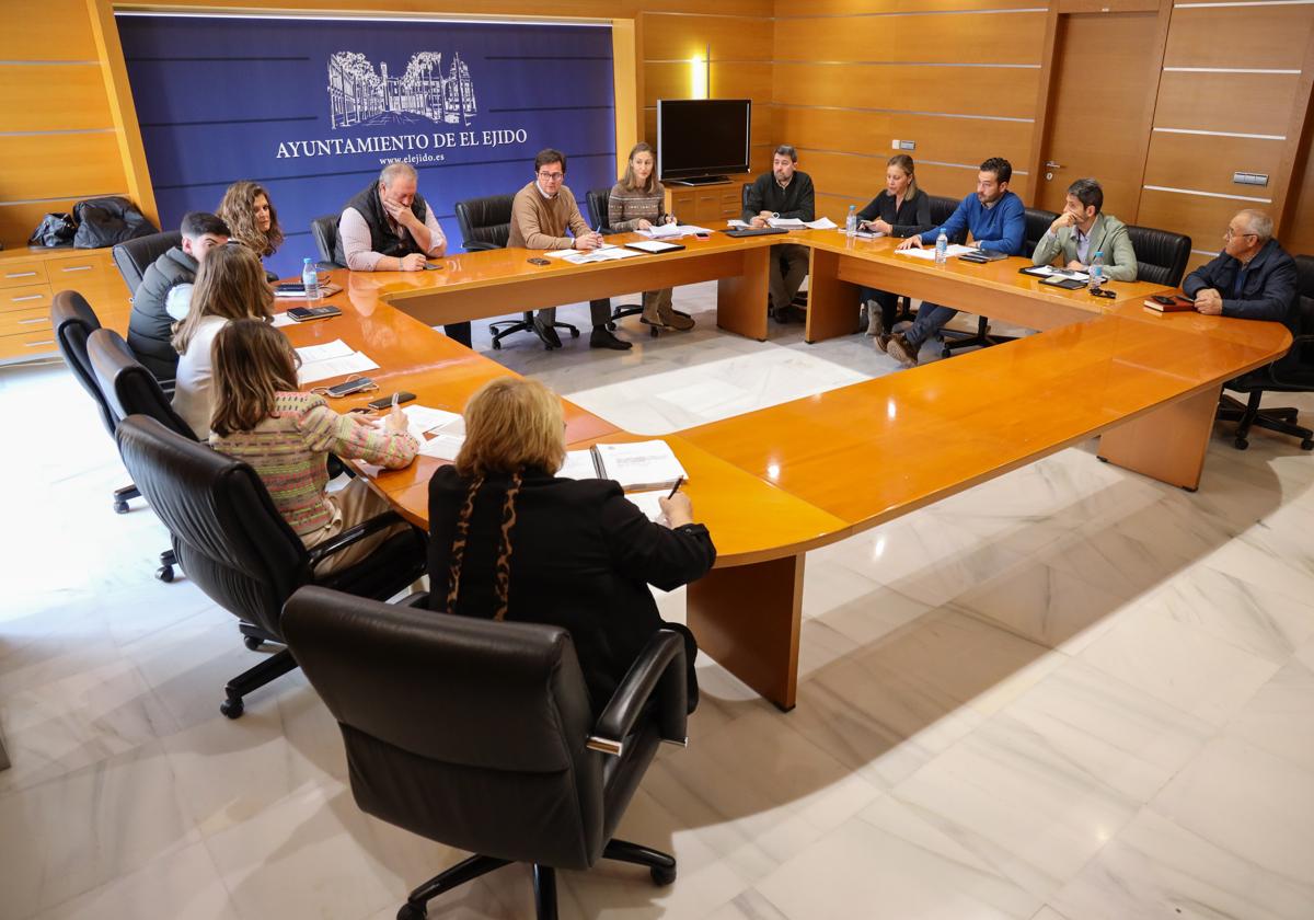 Imagen de la última Junta de Gobierno celebrada en el Ayuntamiento de El Ejido.