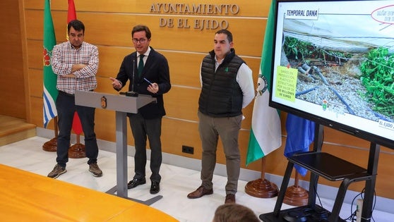 Ayuntamiento y organizaciones agrarias exigen al Gobierno incluir a El Ejido en la rebaja fiscal
