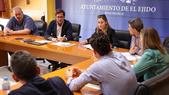 Aprueban la contratación de servicios básicos para El Ejido