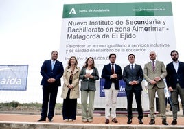La colocación de la primera piedra del IES Almerimar, en imágenes