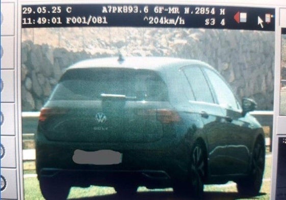 Detienen a un conductor en El Ejido por conducir a más de 200 kilómetros por hora