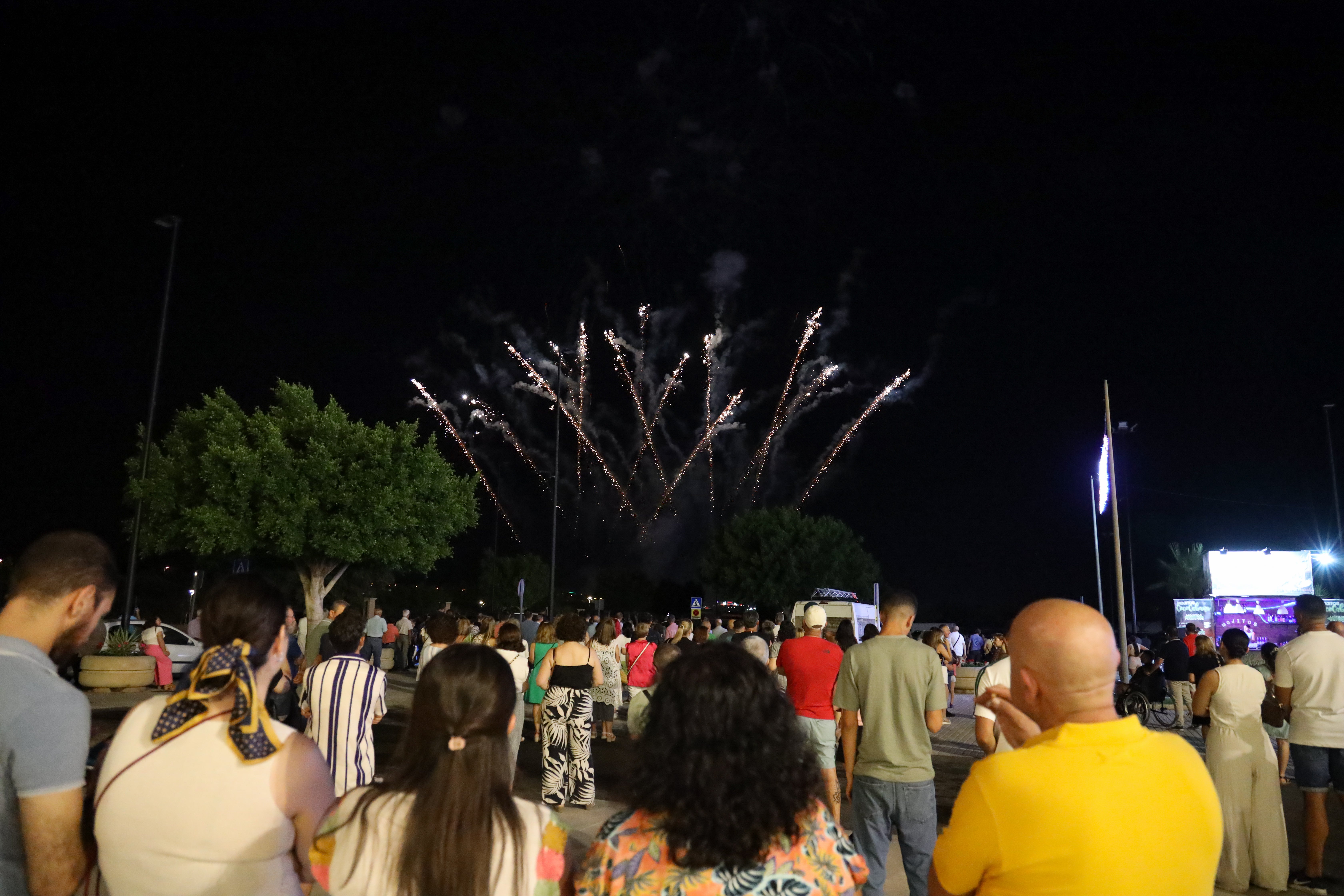 Pirotecnia Turis ilumina el cielo ejidense en la segunda jornada