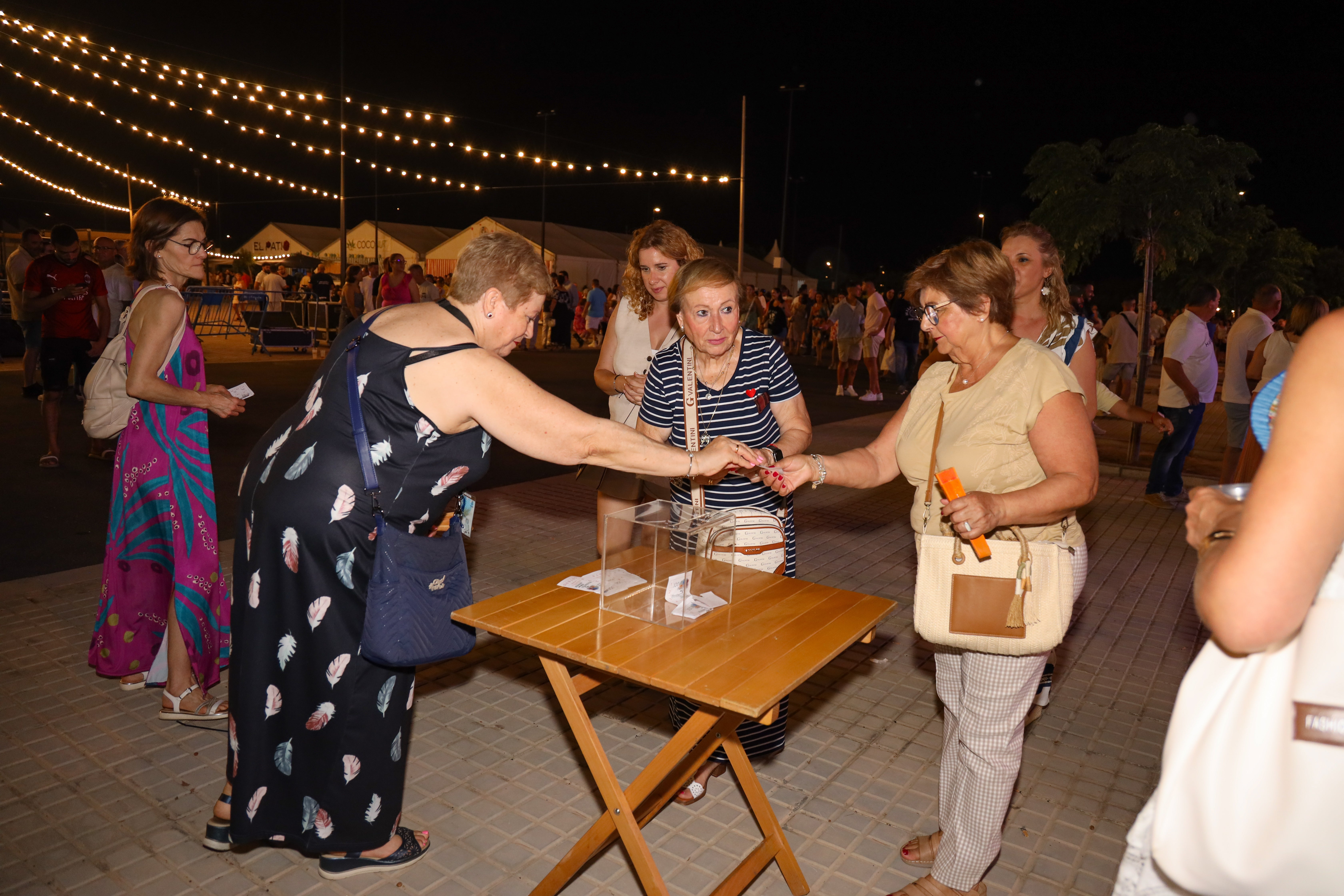 Pirotecnia Turis ilumina el cielo ejidense en la segunda jornada