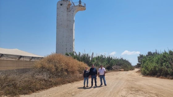 El PSOE denuncia el «mal» estado del camino que une Guardias Viejas con la Piedra del Moro