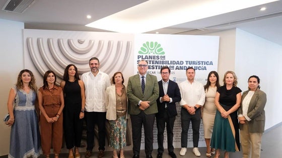 Frascinco Góngora destaca el potencial que tiene Andalucía en materia turística