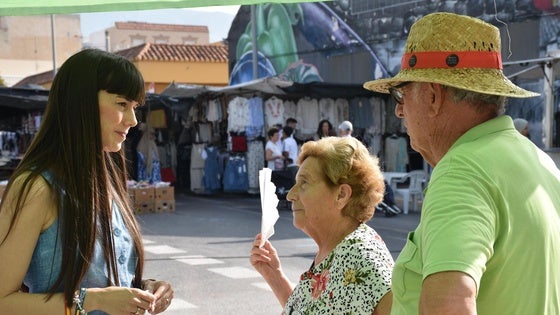 Denuncian que el PP deje a los vecinos de Santa María del Águila sin mercado durante más de dos meses
