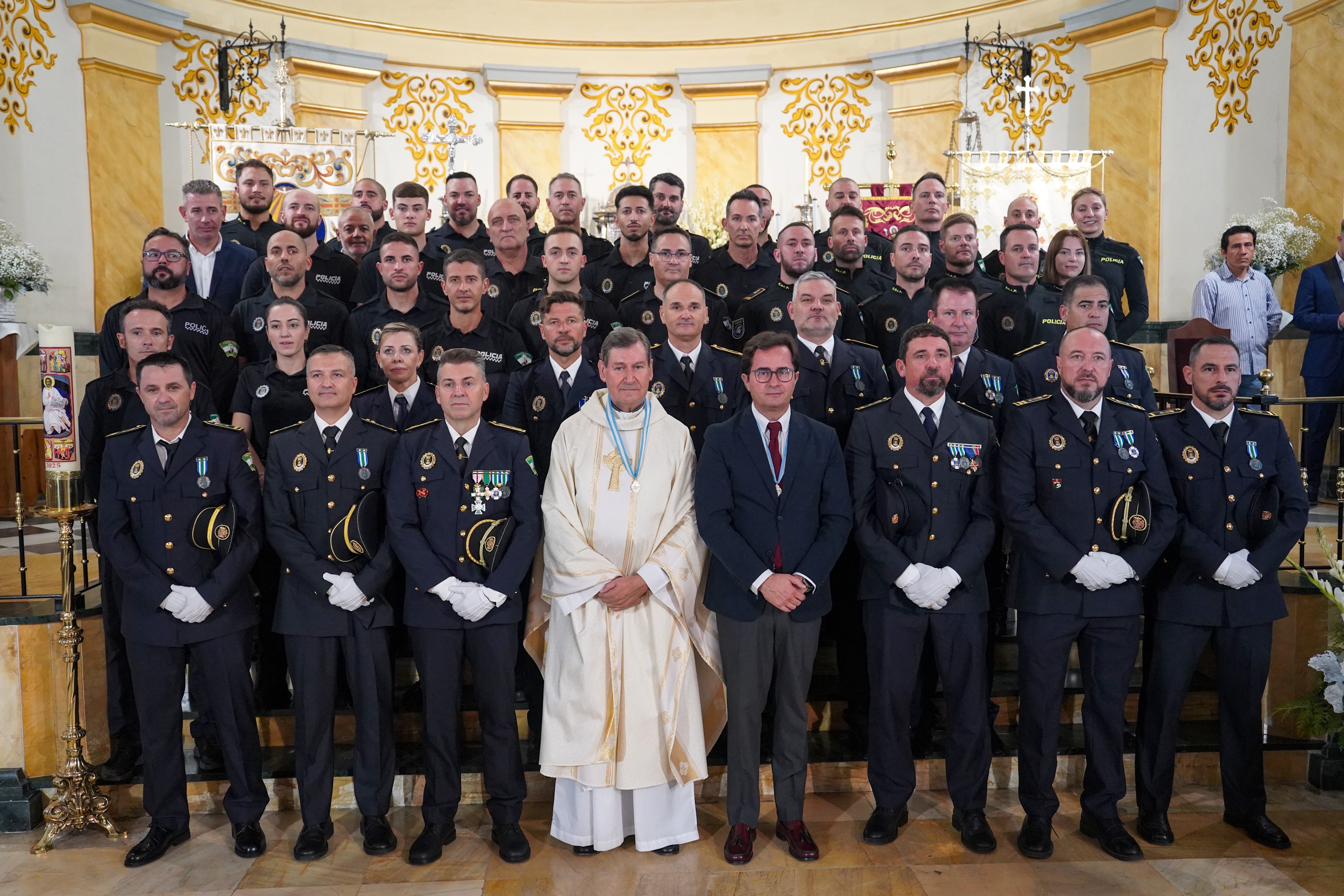 La Divina Infantita recorre las calles ejidenses en su día grande, en imágenes