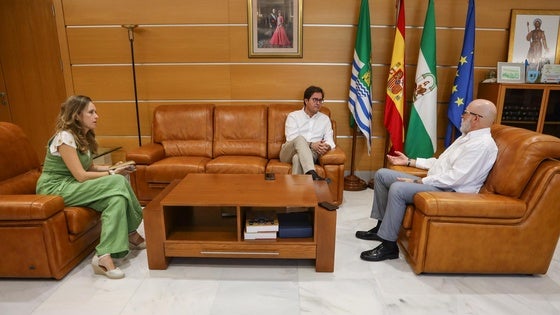 Góngora felicita al nuevo presidente de la Federación de Comercio de Almería