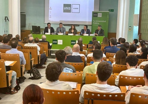 El Simposio se ha realizado en las instalaciones de la UNED.